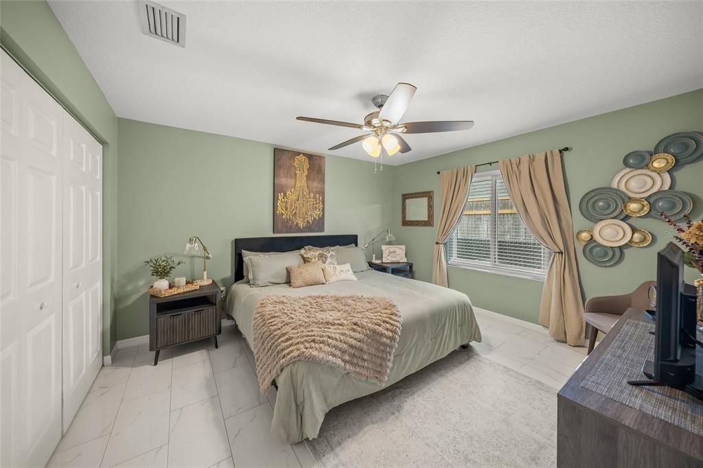 Active With Contract: $470,000 (3 beds, 2 baths, 1865 Square Feet)