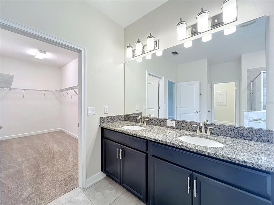 Active With Contract: $518,000 (4 beds, 3 baths, 2112 Square Feet)