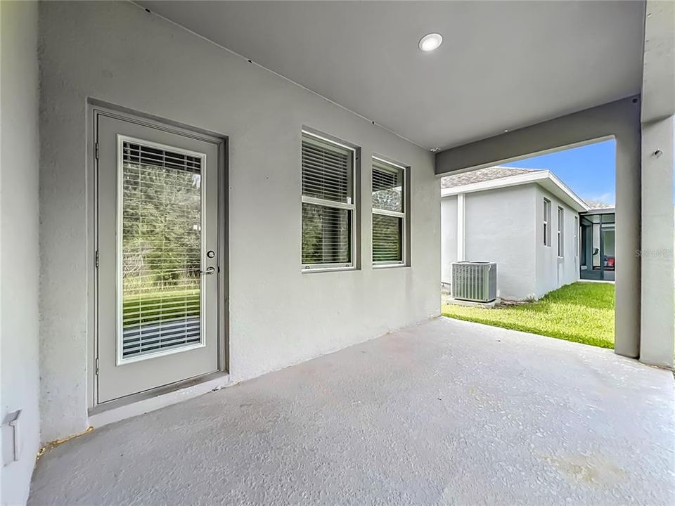 Active With Contract: $518,000 (4 beds, 3 baths, 2112 Square Feet)