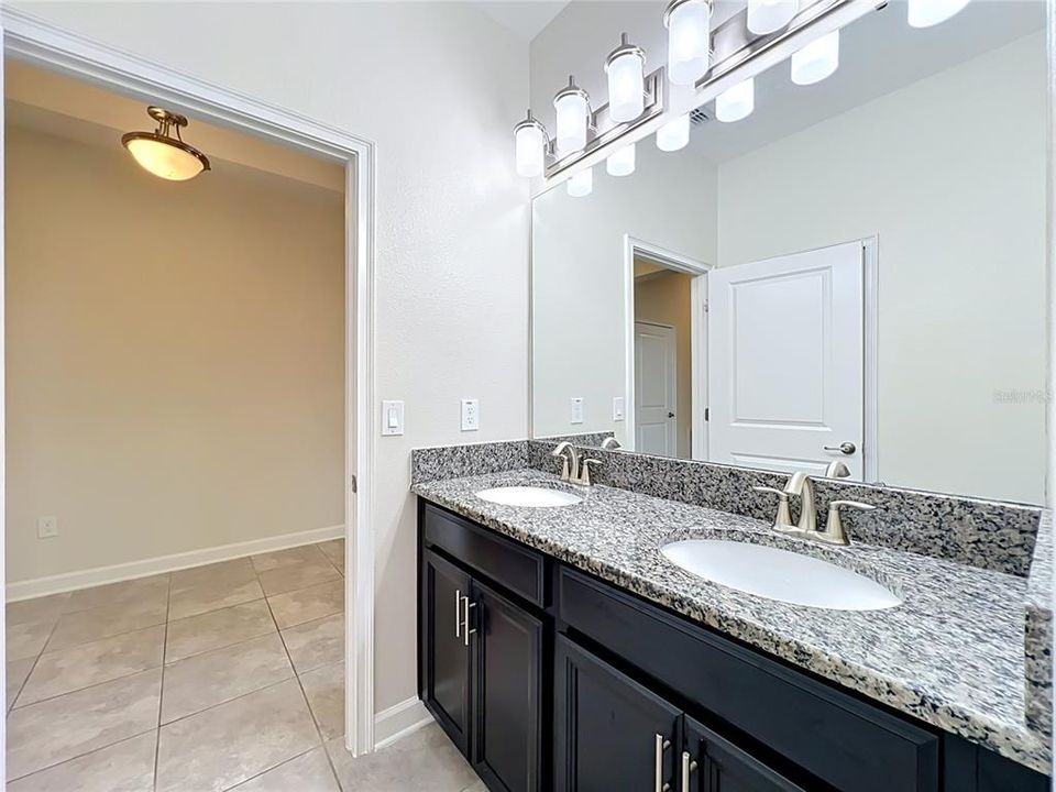 Active With Contract: $518,000 (4 beds, 3 baths, 2112 Square Feet)