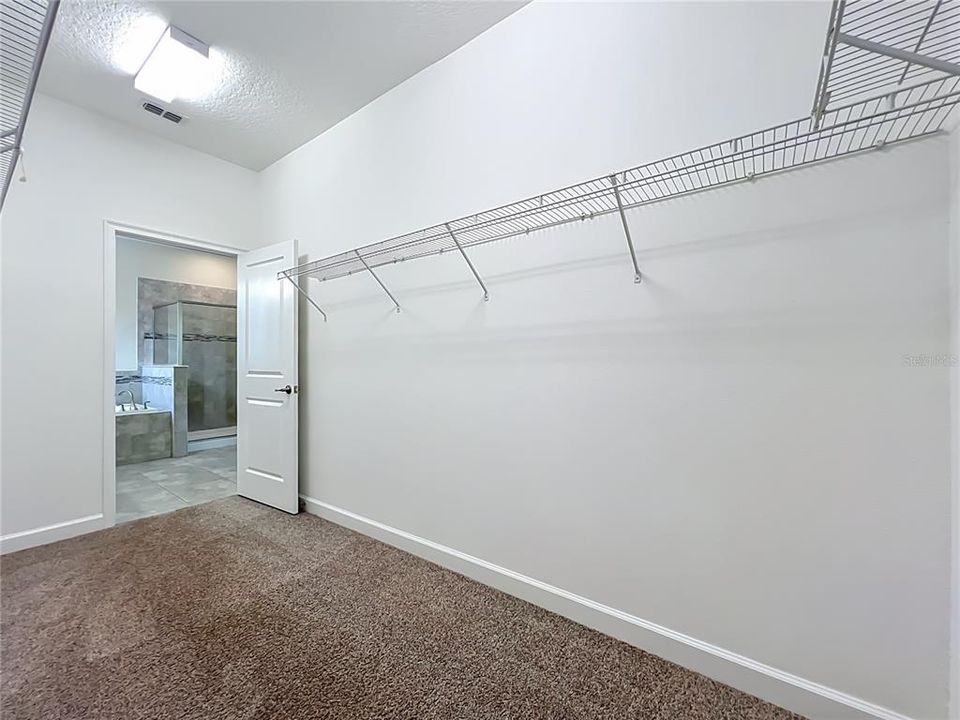 Active With Contract: $518,000 (4 beds, 3 baths, 2112 Square Feet)