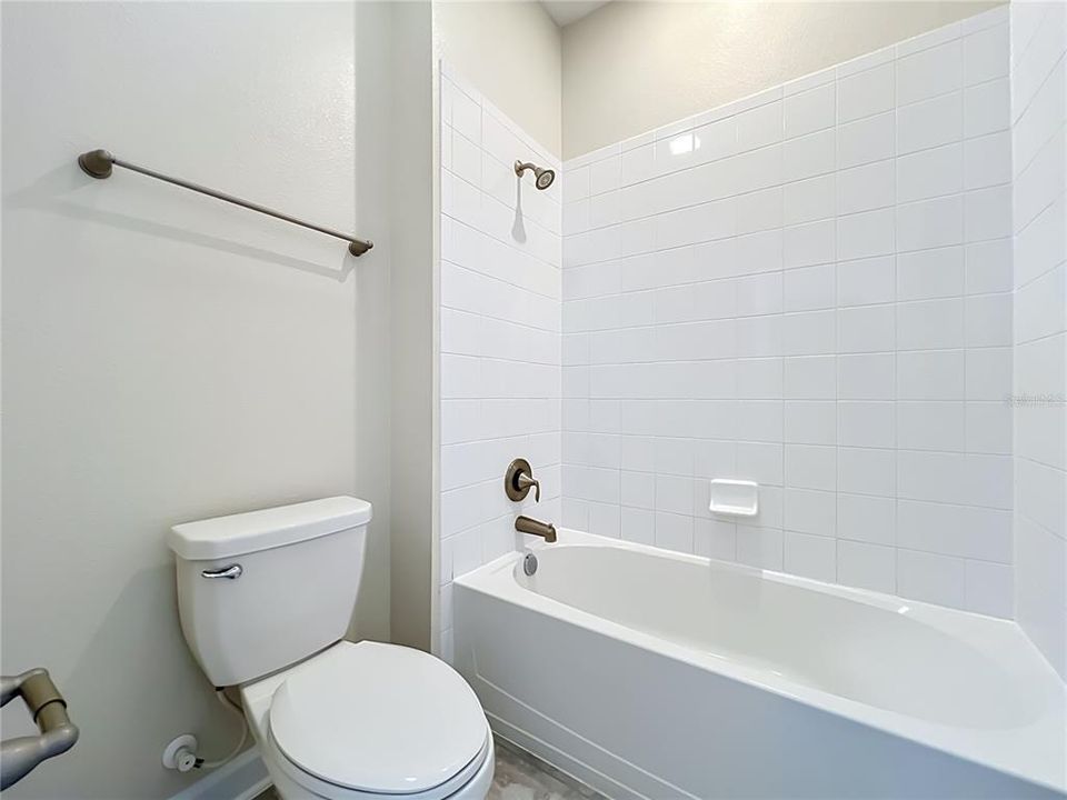 Active With Contract: $518,000 (4 beds, 3 baths, 2112 Square Feet)