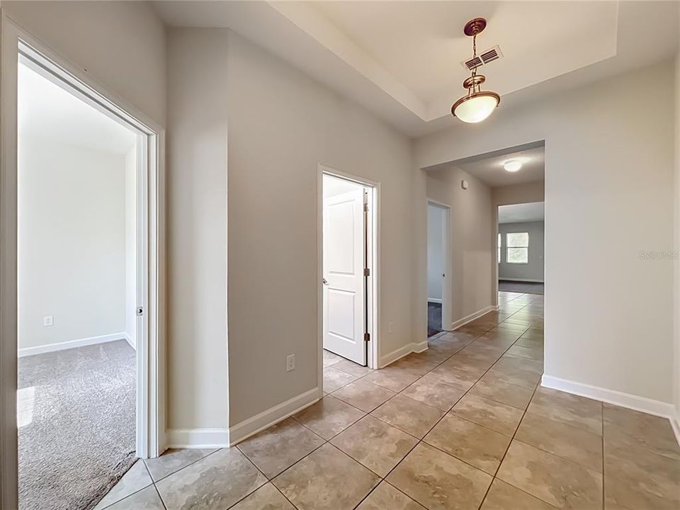 Active With Contract: $518,000 (4 beds, 3 baths, 2112 Square Feet)