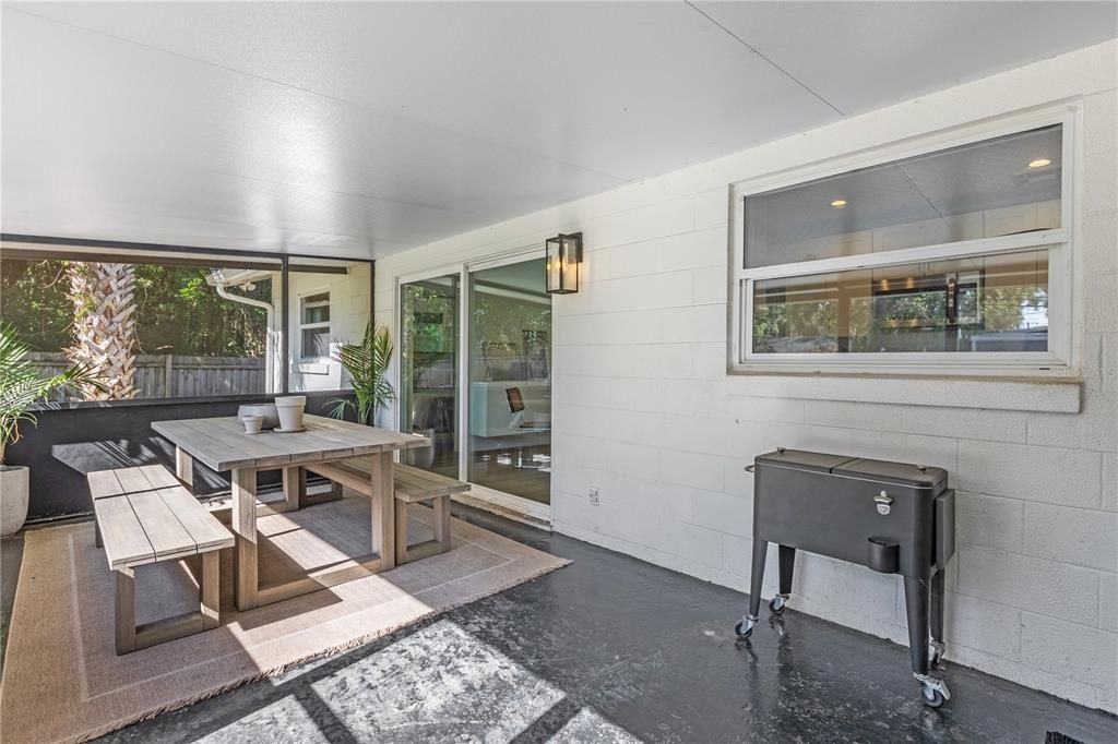 For Sale: $415,000 (4 beds, 2 baths, 1538 Square Feet)