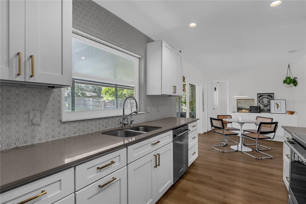 For Sale: $415,000 (4 beds, 2 baths, 1538 Square Feet)