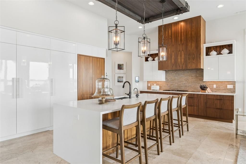 For Sale: $11,490,000 (5 beds, 8 baths, 9757 Square Feet)