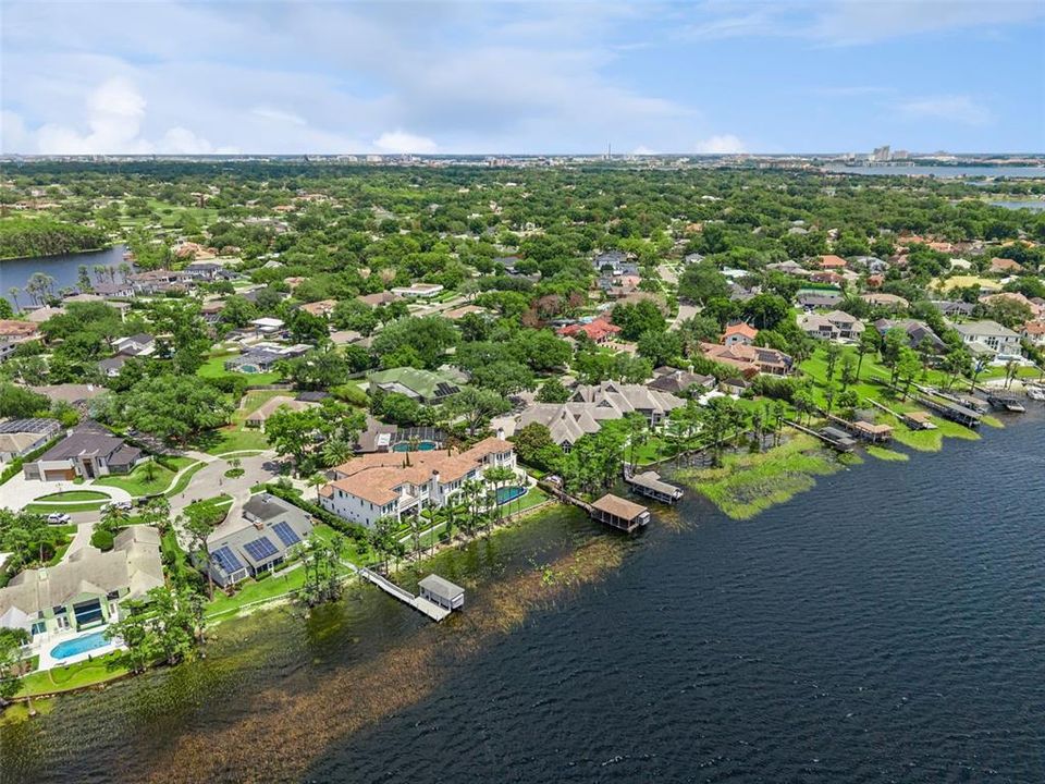 For Sale: $11,490,000 (5 beds, 8 baths, 9757 Square Feet)