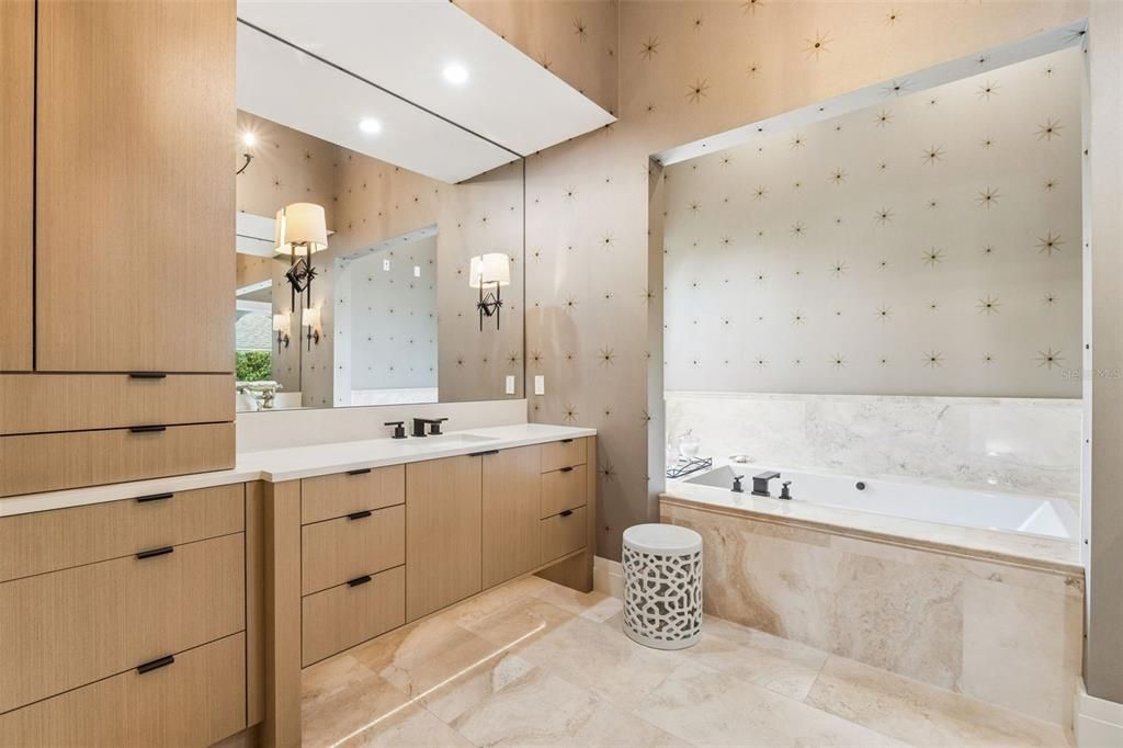 For Sale: $11,490,000 (5 beds, 8 baths, 9757 Square Feet)