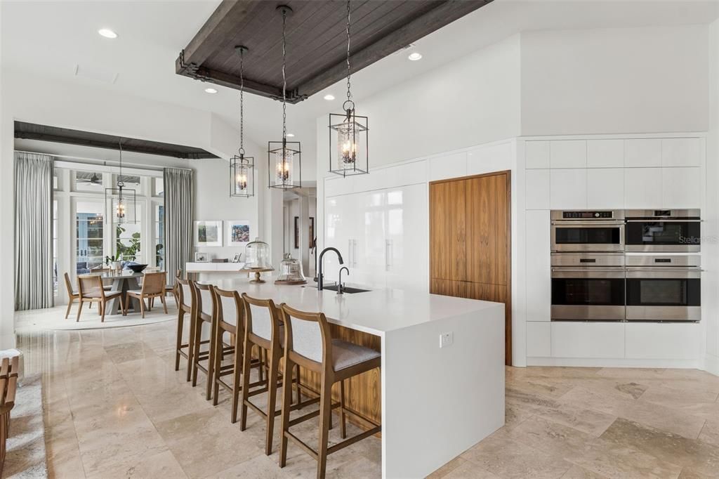For Sale: $11,490,000 (5 beds, 8 baths, 9757 Square Feet)