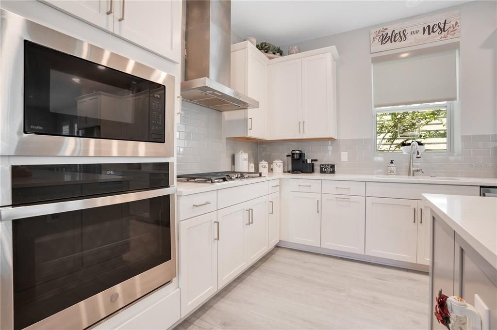На продажу: $775,000 (4 спален, 4 ванн, 2831 Квадратных фут)