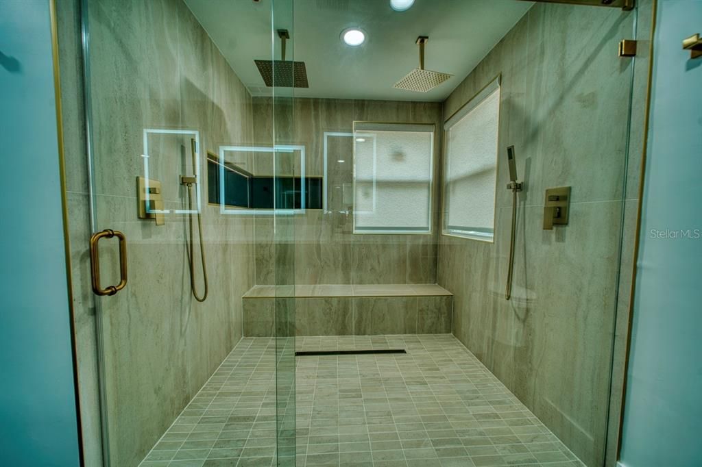 В аренду: $3,900 (4 спален, 3 ванн, 2130 Квадратных фут)