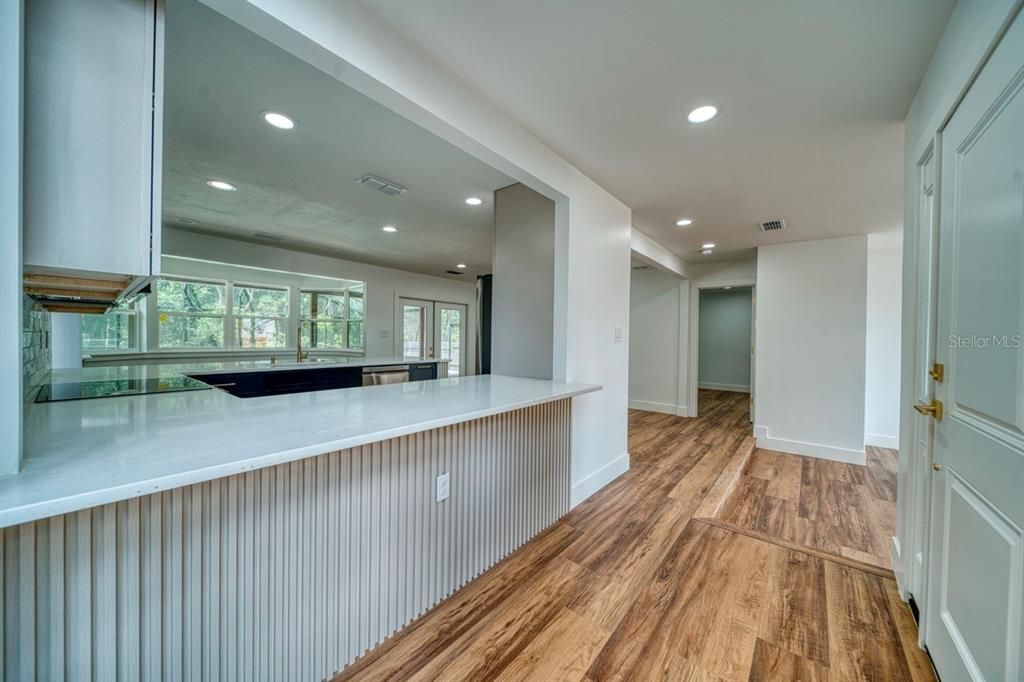 В аренду: $3,900 (4 спален, 3 ванн, 2130 Квадратных фут)