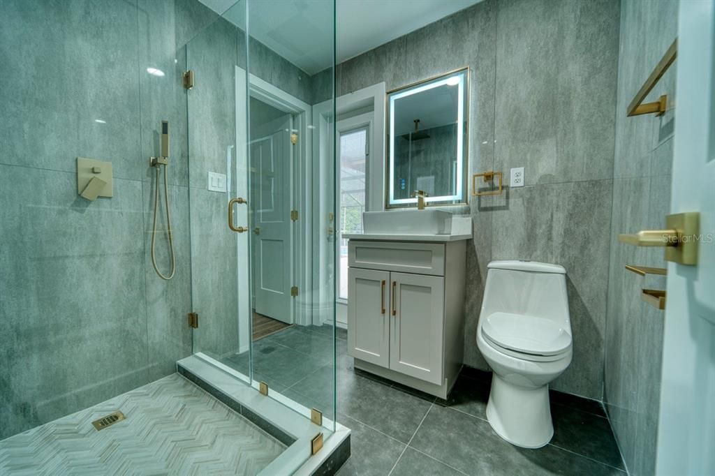 В аренду: $3,900 (4 спален, 3 ванн, 2130 Квадратных фут)