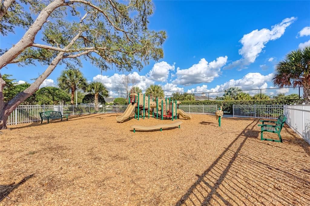 En Venta: $415,000 (2 camas, 2 baños, 1422 Pies cuadrados)