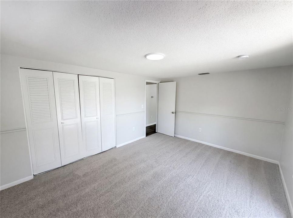 Activo con contrato: $291,000 (3 camas, 2 baños, 1307 Pies cuadrados)