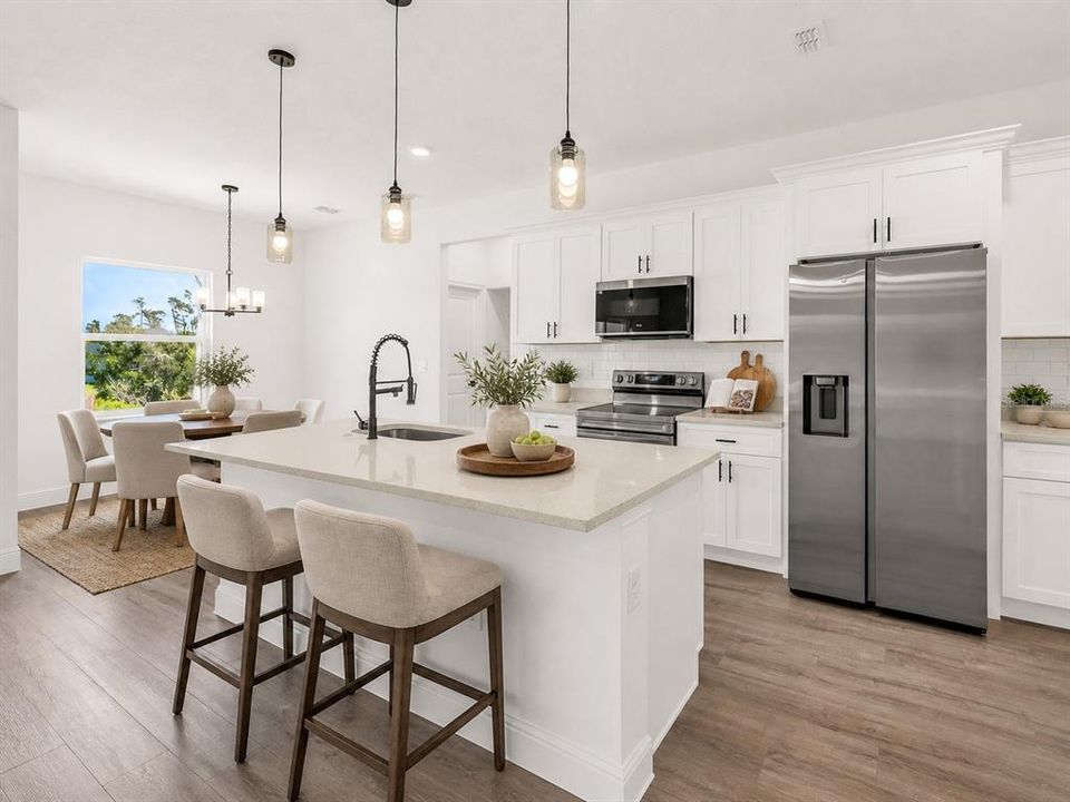 Active With Contract: $324,000 (4 beds, 3 baths, 1949 Square Feet)
