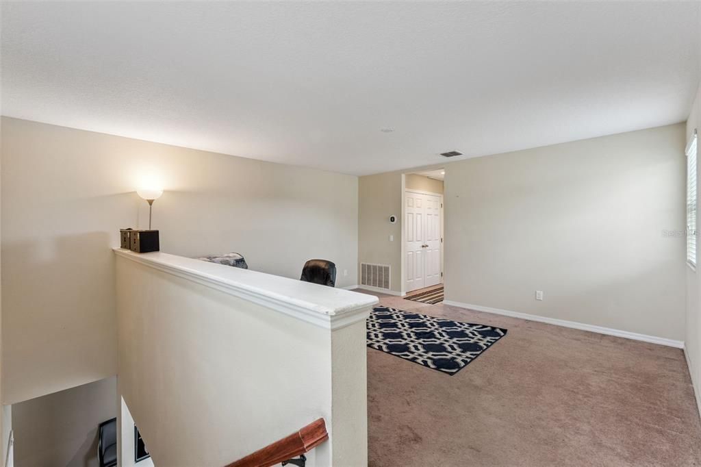 For Sale: $550,000 (4 beds, 3 baths, 2712 Square Feet)