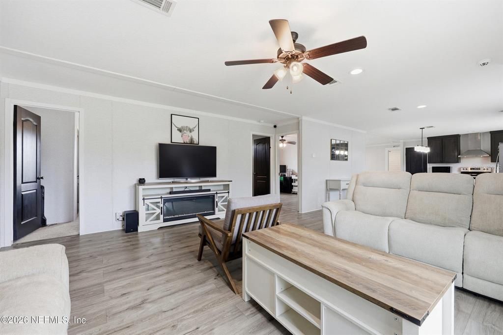 For Sale: $399,000 (4 beds, 2 baths, 2030 Square Feet)