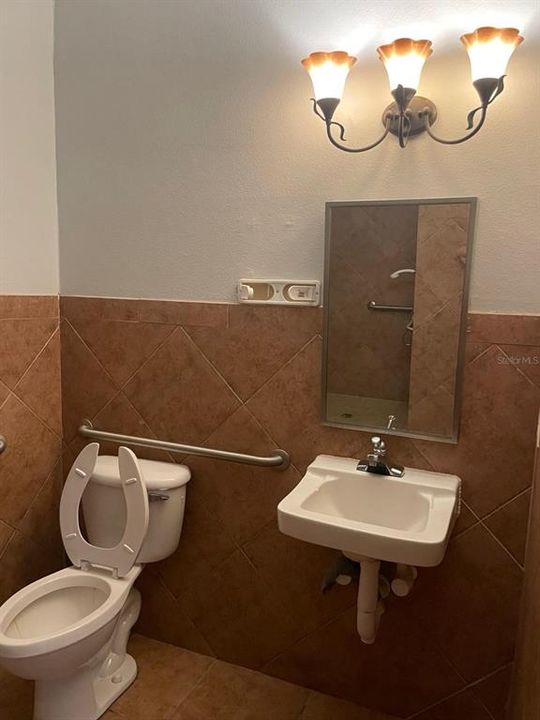 For Sale: $27,000 (0 beds, 0 baths, 2084 Square Feet)