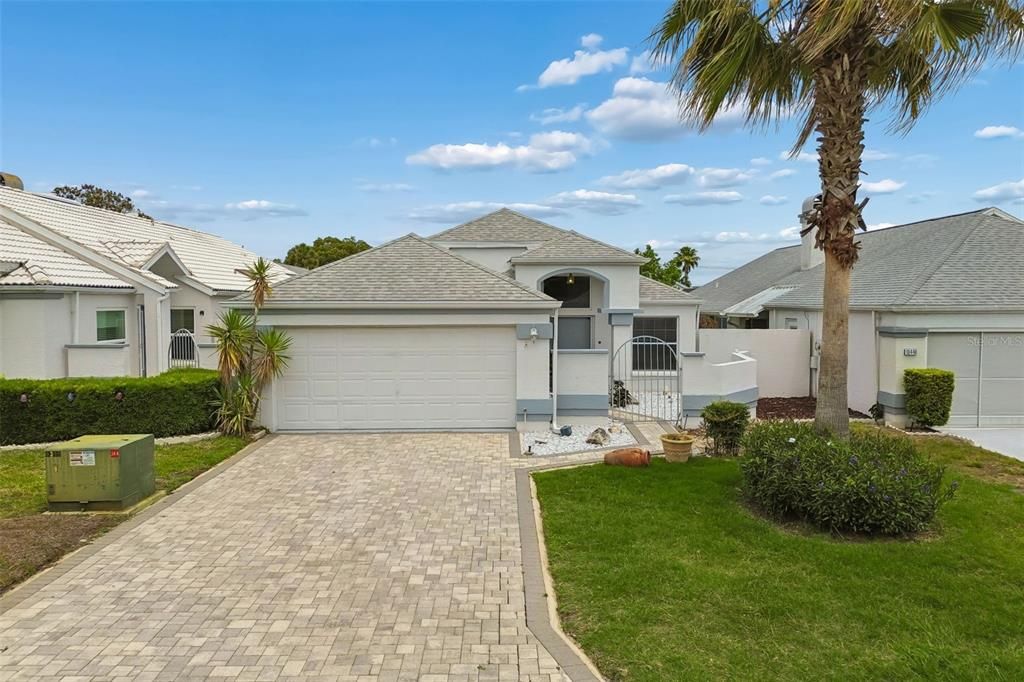 For Sale: $250,000 (2 beds, 2 baths, 1461 Square Feet)
