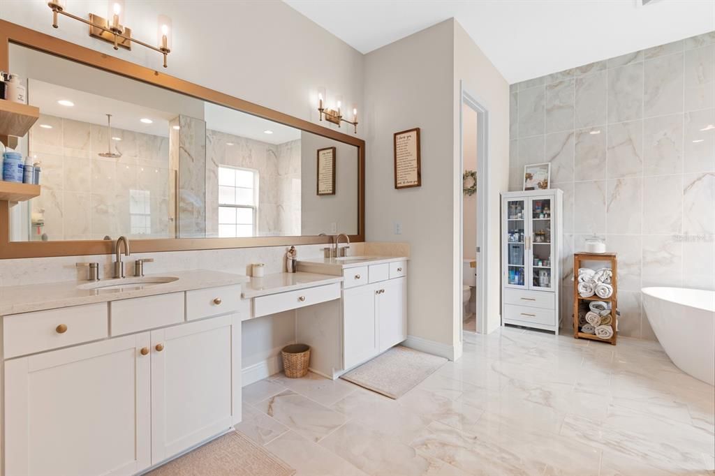 For Sale: $849,900 (4 beds, 3 baths, 3179 Square Feet)