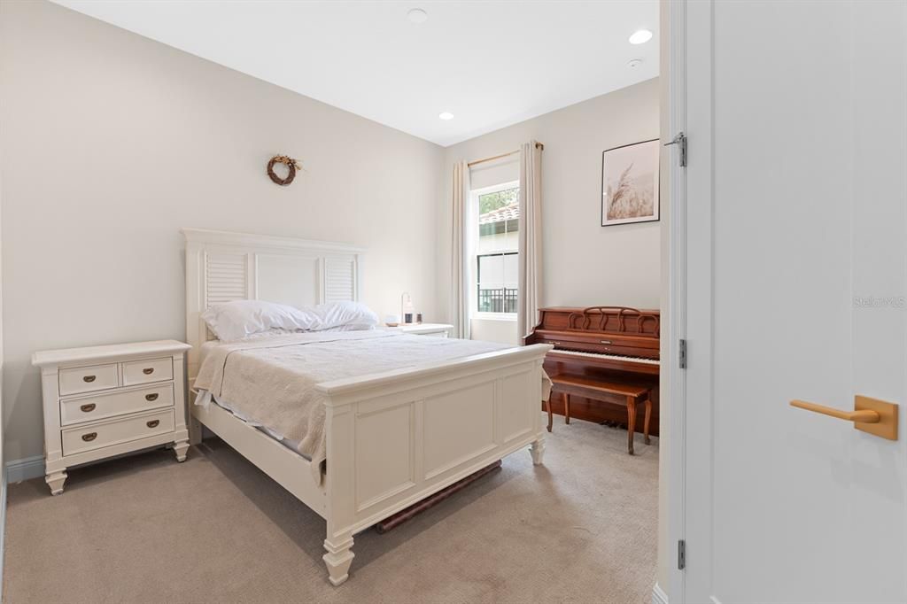 For Sale: $849,900 (4 beds, 3 baths, 3179 Square Feet)