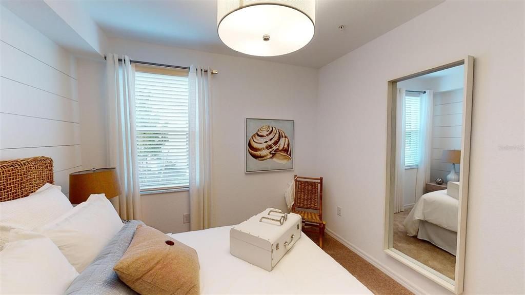 Activo con contrato: $447,999 (3 camas, 2 baños, 1741 Pies cuadrados)