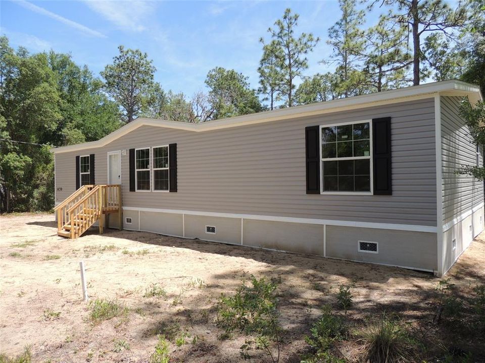 For Sale: $229,000 (3 beds, 2 baths, 1493 Square Feet)