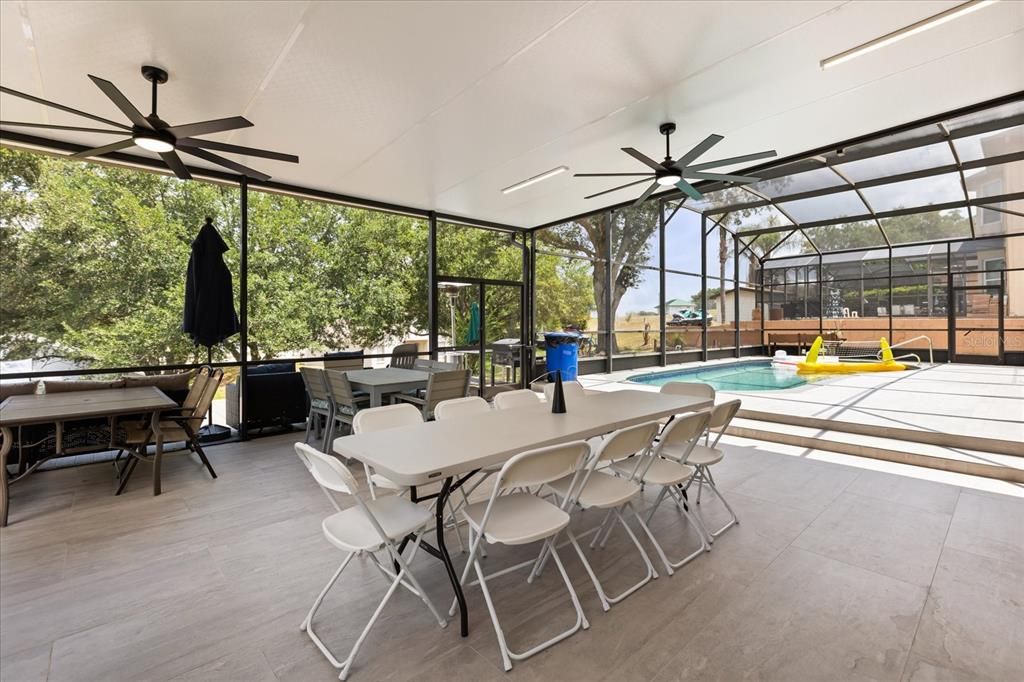 En Venta: $679,000 (4 camas, 4 baños, 2134 Pies cuadrados)