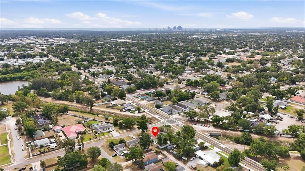 Active With Contract: $387,500 (3 beds, 2 baths, 1466 Square Feet)