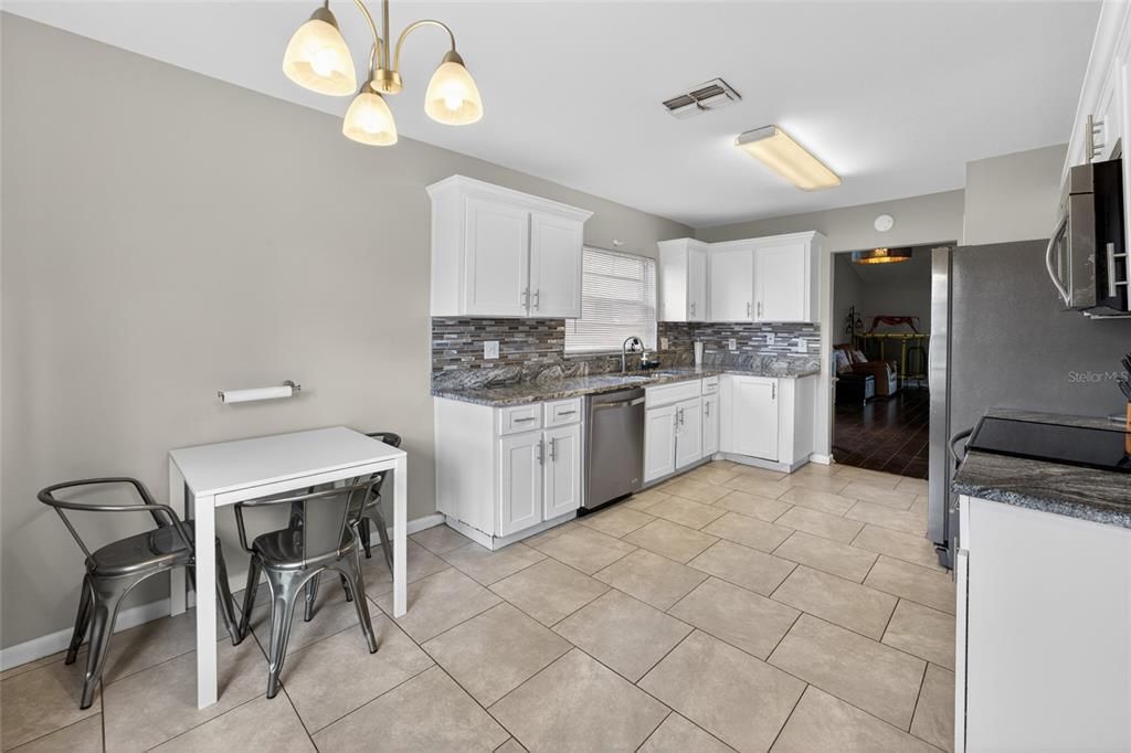 Active With Contract: $350,000 (3 beds, 2 baths, 1584 Square Feet)
