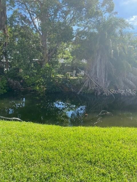 For Rent: $1,700 (2 beds, 1 baths, 780 Square Feet)
