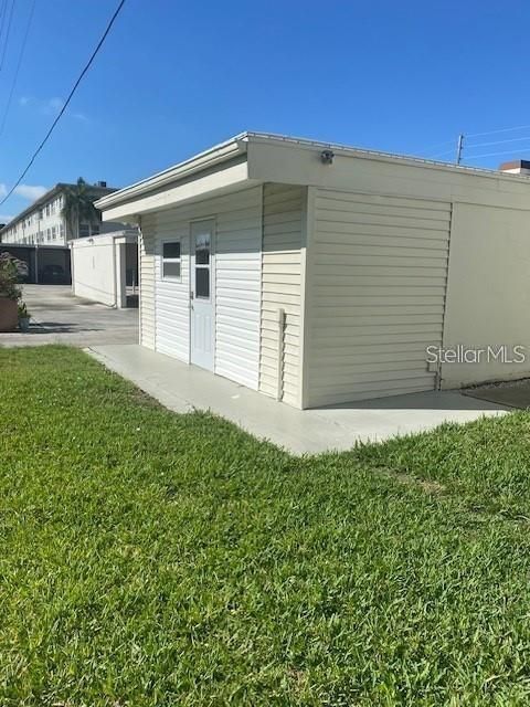 For Rent: $1,700 (2 beds, 1 baths, 780 Square Feet)