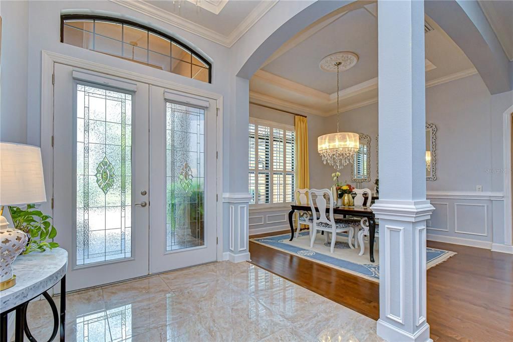 En Venta: $1,225,000 (5 camas, 3 baños, 3391 Pies cuadrados)