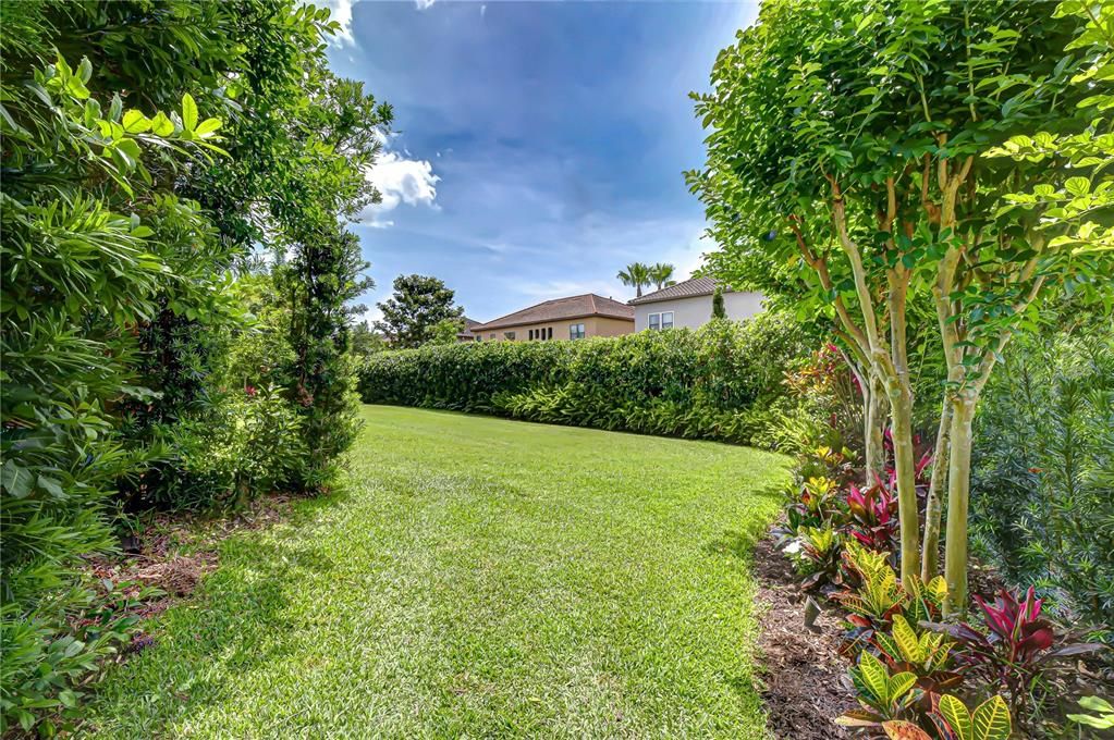 En Venta: $1,225,000 (5 camas, 3 baños, 3391 Pies cuadrados)