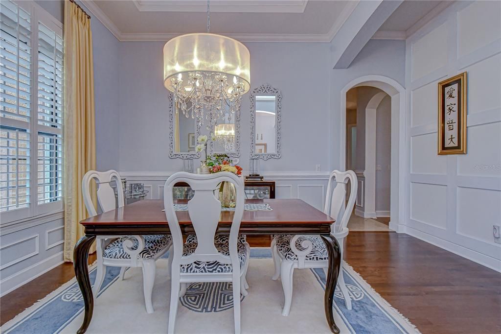 En Venta: $1,225,000 (5 camas, 3 baños, 3391 Pies cuadrados)