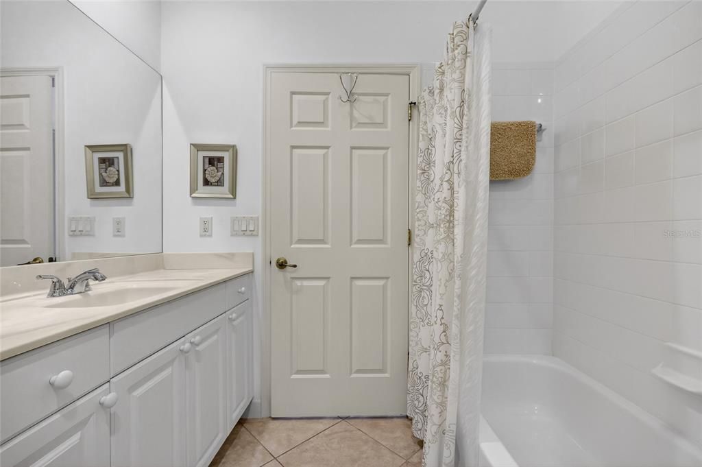 For Sale: $469,000 (3 beds, 2 baths, 2255 Square Feet)
