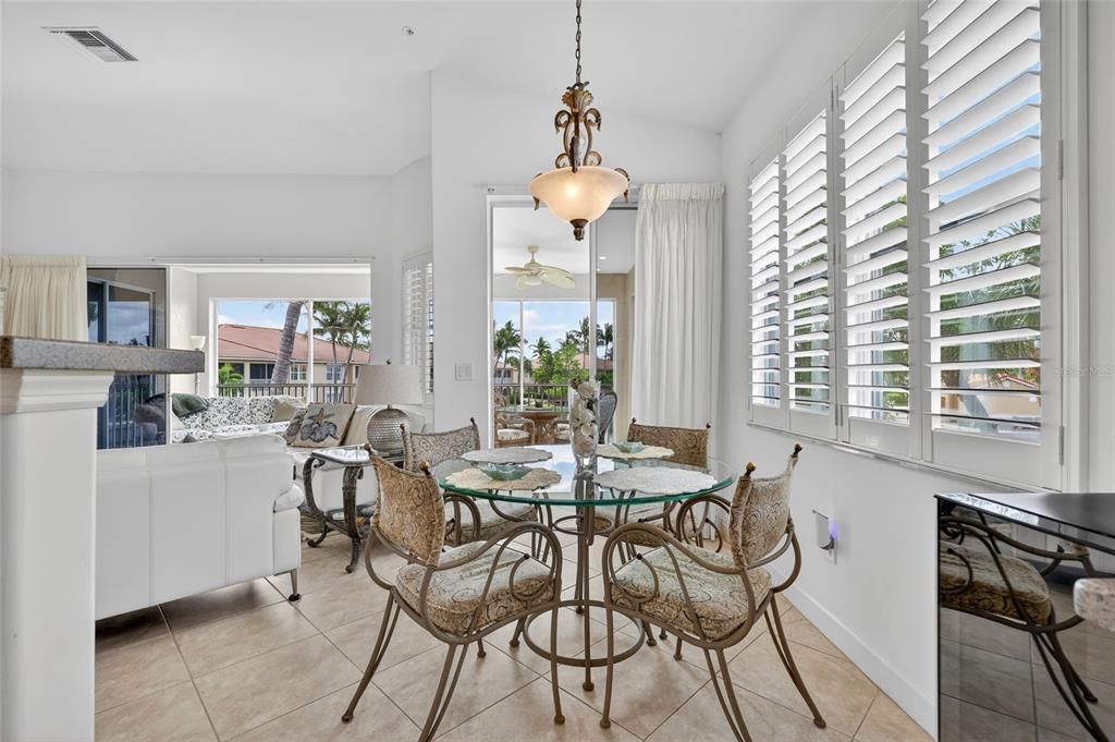 For Sale: $469,000 (3 beds, 2 baths, 2255 Square Feet)