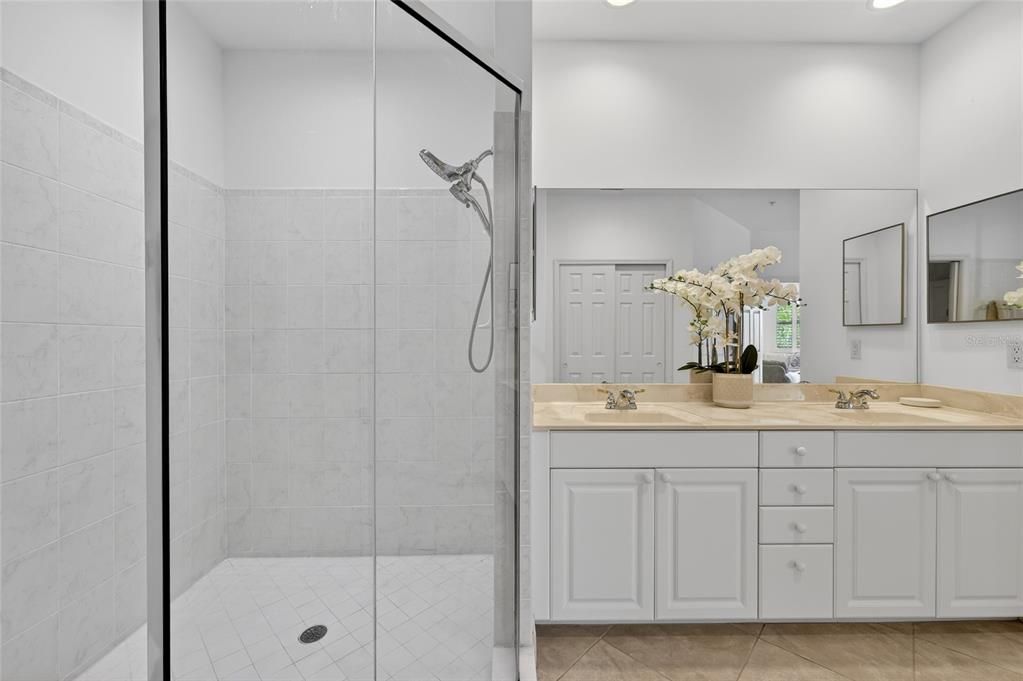 For Sale: $469,000 (3 beds, 2 baths, 2255 Square Feet)