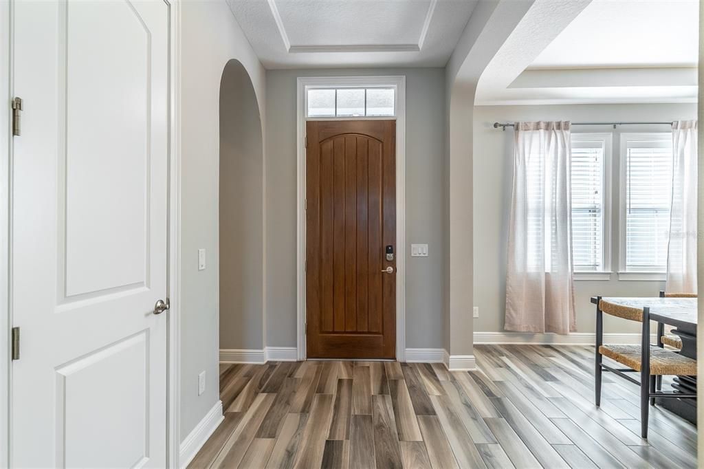 На продажу: $1,199,999 (5 спален, 5 ванн, 3513 Квадратных фут)