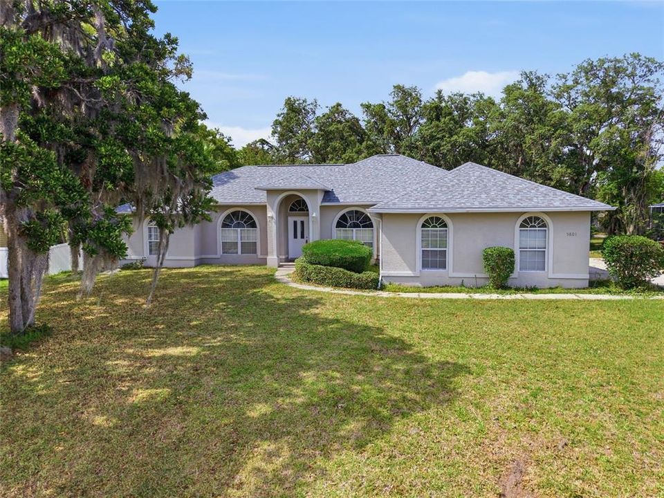 Active With Contract: $210,000 (3 beds, 2 baths, 1966 Square Feet)