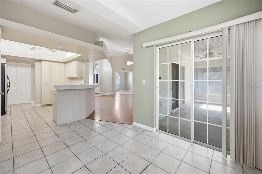 Active With Contract: $210,000 (3 beds, 2 baths, 1966 Square Feet)