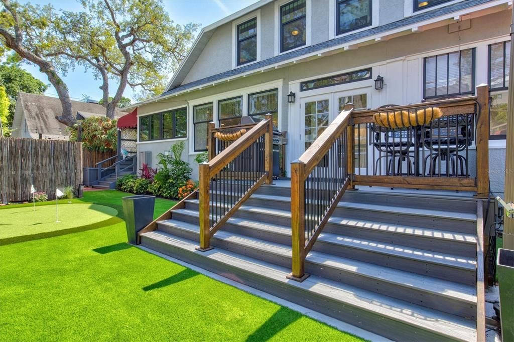 For Sale: $1,095,000 (4 beds, 5 baths, 2810 Square Feet)