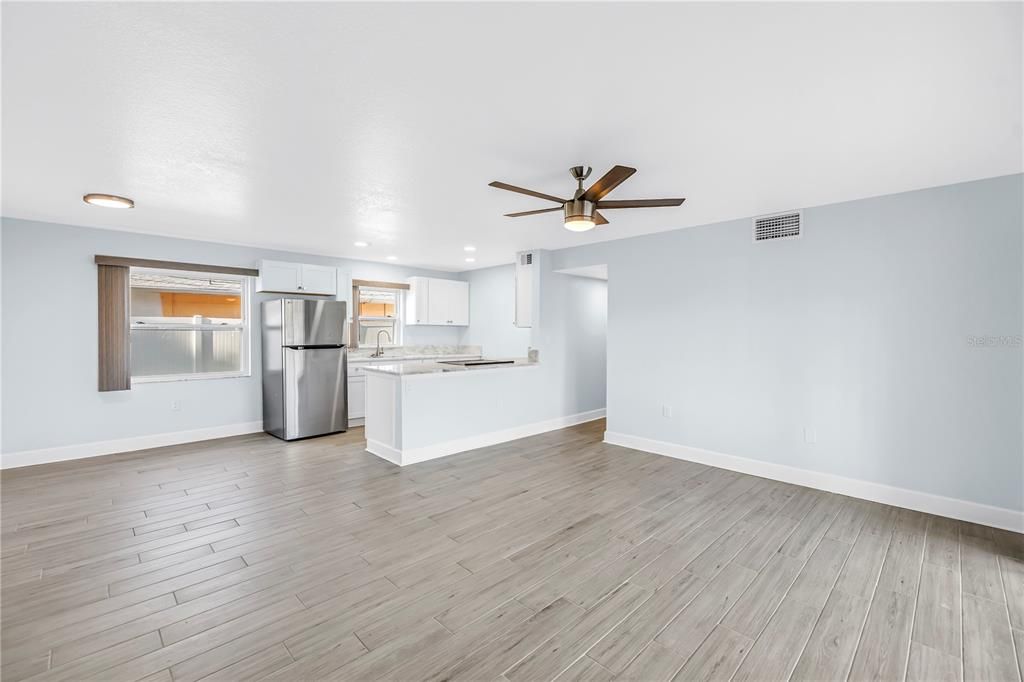For Sale: $3,200,000 (0 beds, 0 baths, 10964 Square Feet)