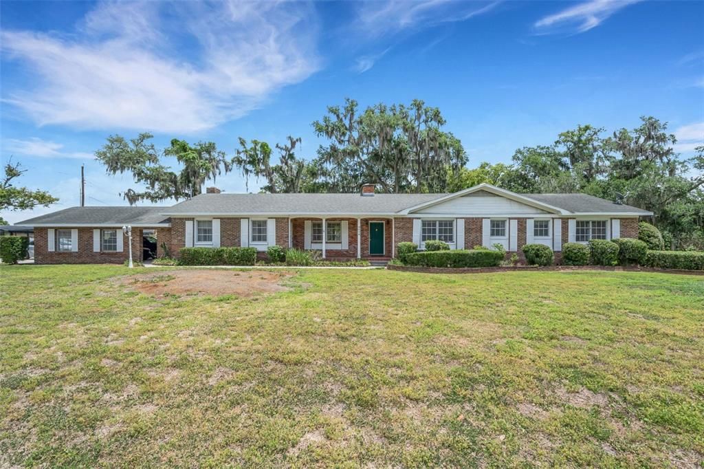 For Sale: $649,000 (5 beds, 3 baths, 3326 Square Feet)