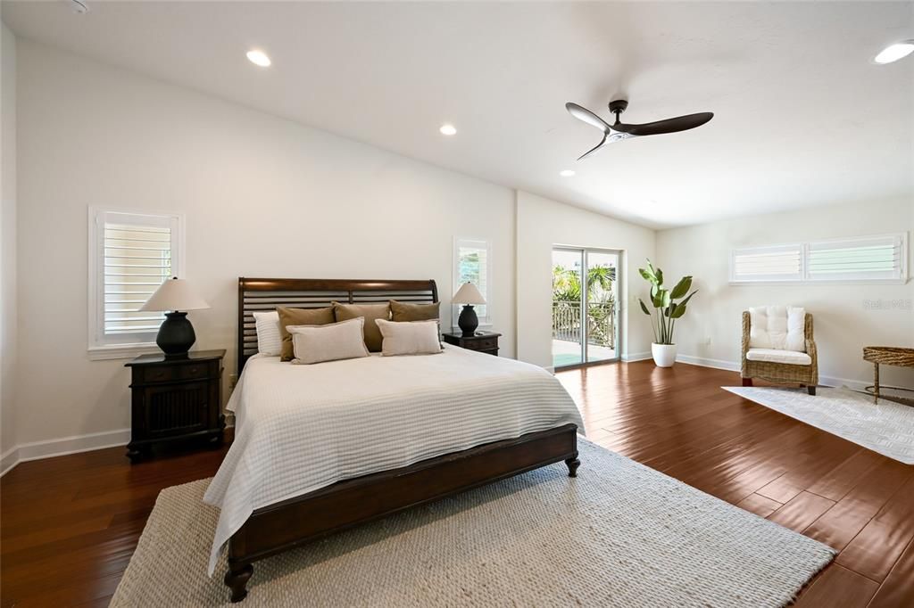 For Sale: $5,250,000 (8 beds, 0 baths, 5356 Square Feet)