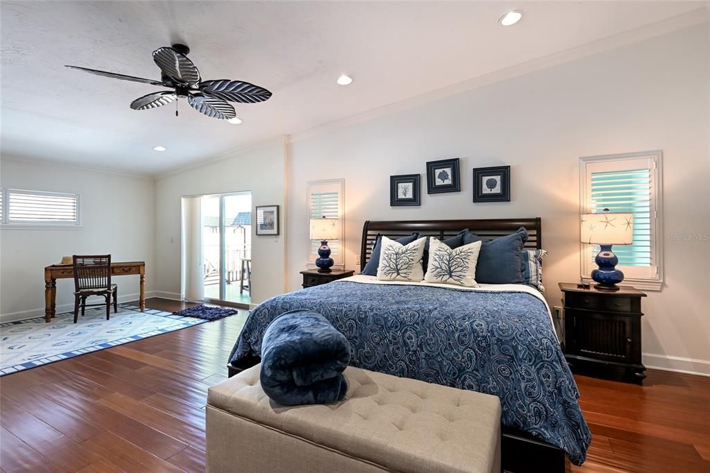 For Sale: $5,250,000 (8 beds, 0 baths, 5356 Square Feet)