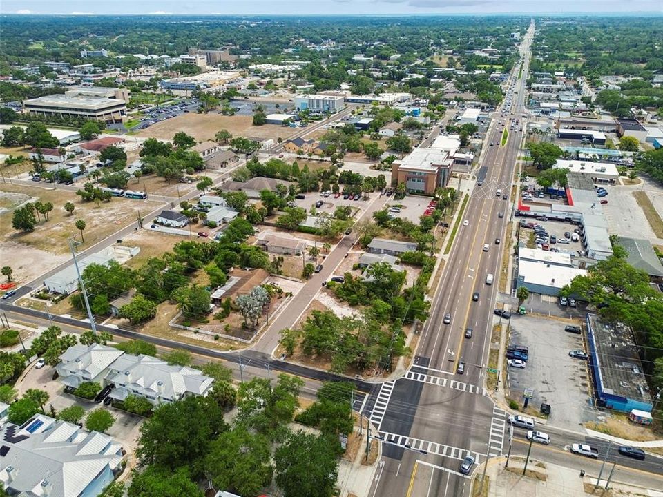 For Sale: $650,000 (0.28 acres)