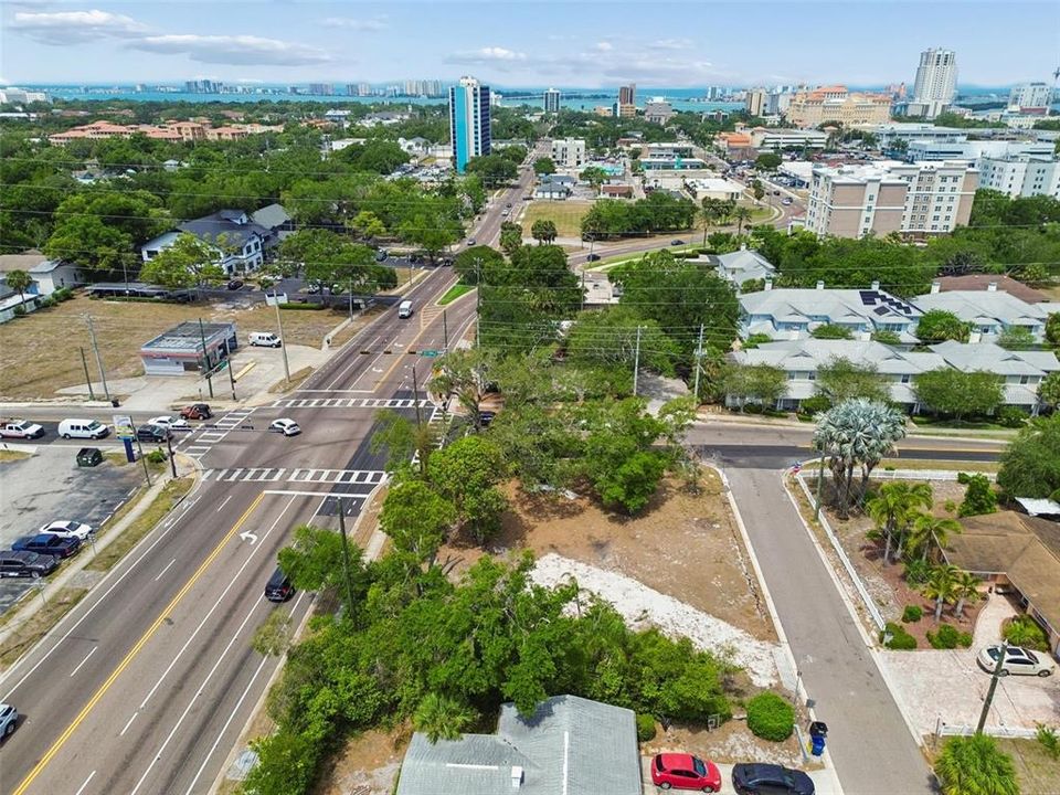 For Sale: $650,000 (0.28 acres)