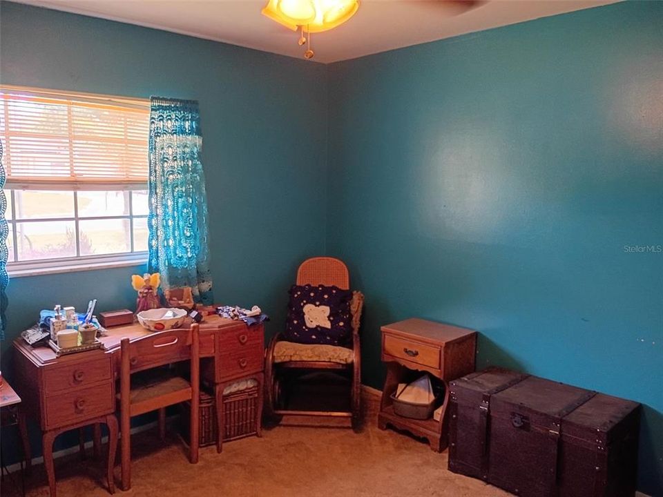 Activo con contrato: $280,000 (3 camas, 2 baños, 1650 Pies cuadrados)